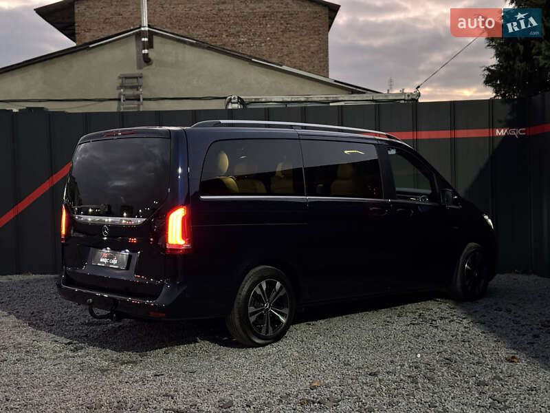 Мінівен Mercedes-Benz V-Class 2016 в Луцьку