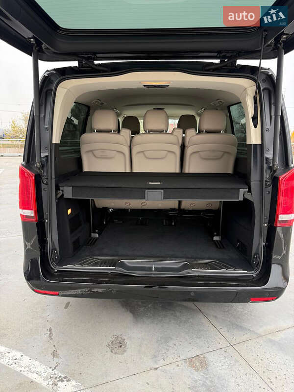 Минивэн Mercedes-Benz V-Class 2015 в Киеве