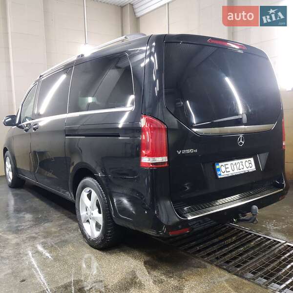 Мінівен Mercedes-Benz V-Class 2017 в Чернівцях фото 8 Мінівен Mercedes-Benz V-Class 2017 в Чернівцях