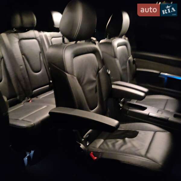 Мінівен Mercedes-Benz V-Class 2017 в Чернівцях фото 12 Мінівен Mercedes-Benz V-Class 2017 в Чернівцях