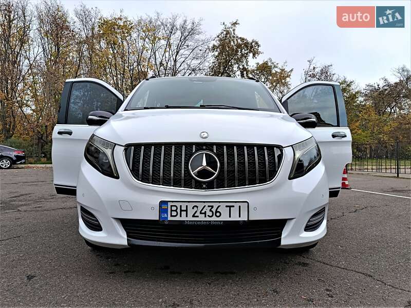 Mercedes-Benz V-Class 2015