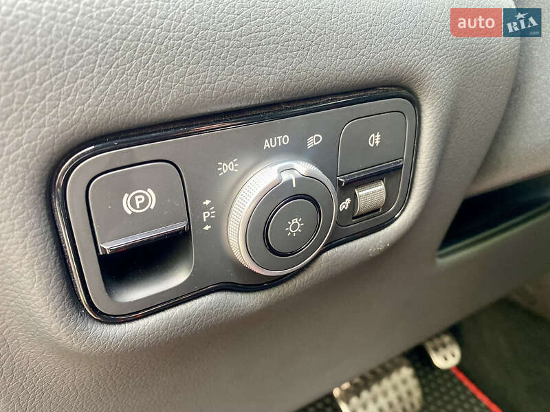 Мінівен Mercedes-Benz V-Class 2024 в Кривому Розі фото 28 Мінівен Mercedes-Benz V-Class 2024 в Кривому Розі