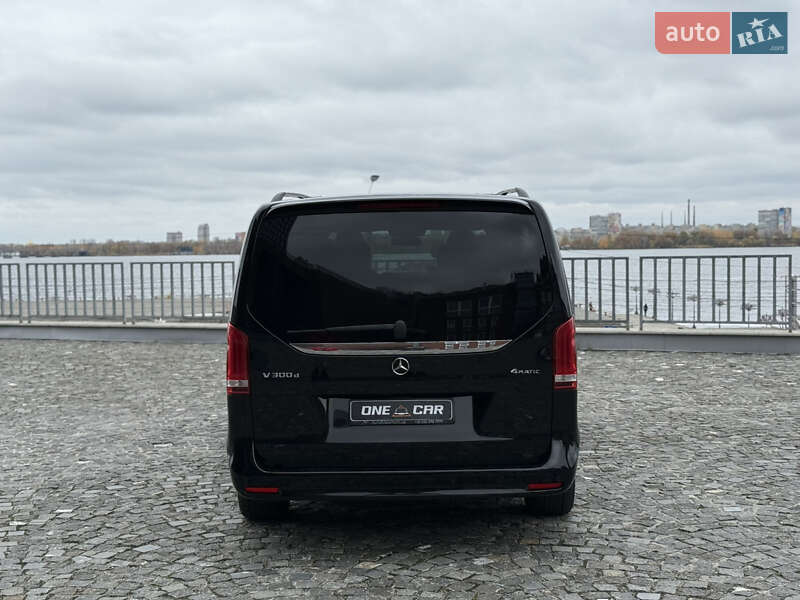Минивэн Mercedes-Benz V-Class 2021 в Днепре