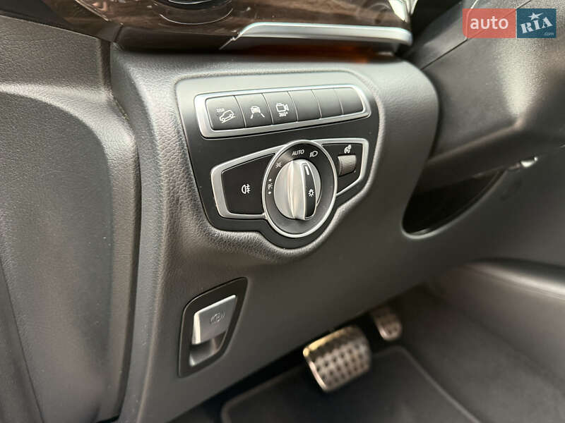 Минивэн Mercedes-Benz V-Class 2021 в Днепре