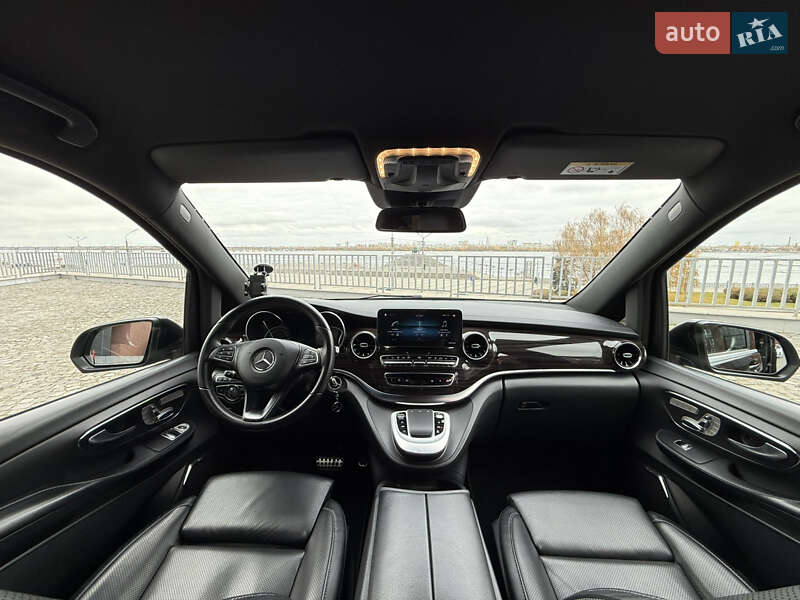 Минивэн Mercedes-Benz V-Class 2021 в Днепре