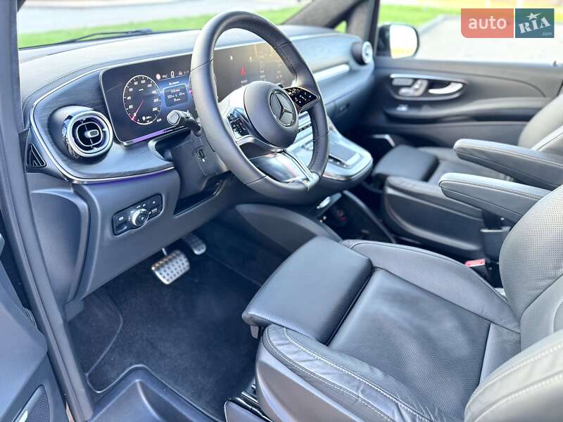 Мінівен Mercedes-Benz V-Class 2025 в Києві фото 24 Мінівен Mercedes-Benz V-Class 2025 в Києві