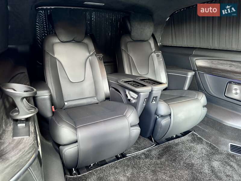 Мінівен Mercedes-Benz V-Class 2025 в Києві фото 33 Мінівен Mercedes-Benz V-Class 2025 в Києві