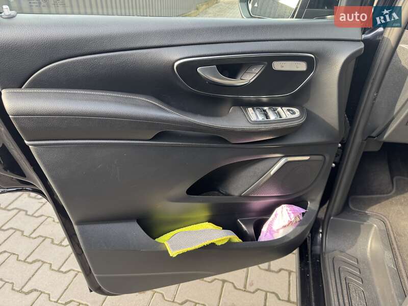 Мінівен Mercedes-Benz V-Class 2019 в Хмельницькому фото 11 Мінівен Mercedes-Benz V-Class 2019 в Хмельницькому