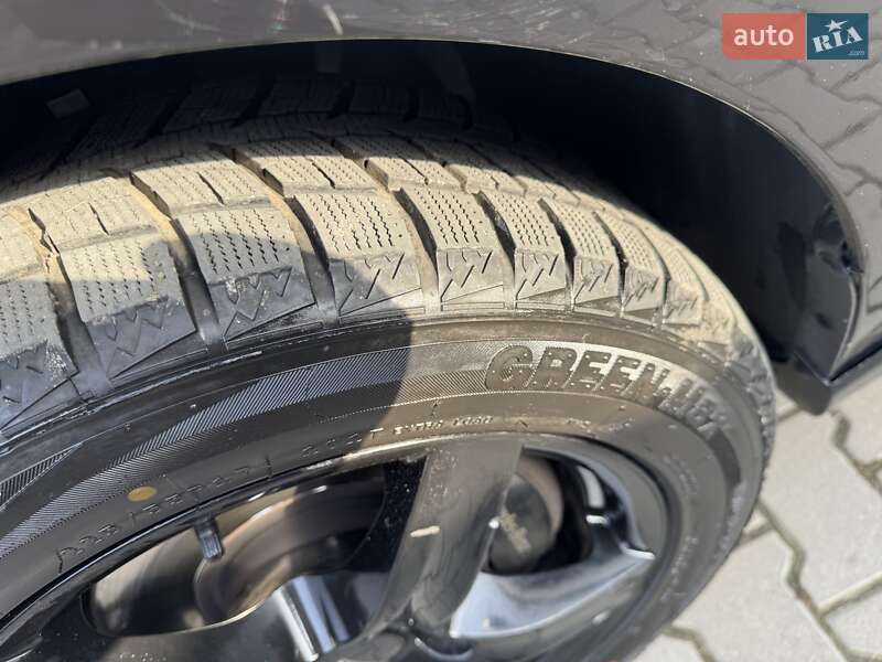 Мінівен Mercedes-Benz V-Class 2019 в Хмельницькому фото 20 Мінівен Mercedes-Benz V-Class 2019 в Хмельницькому