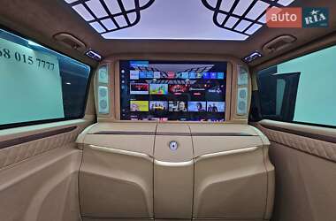Минивэн Mercedes-Benz V-Class 2022 в Киеве
