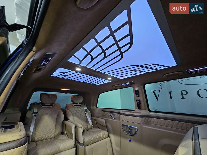 Мінівен Mercedes-Benz V-Class 2022 в Києві