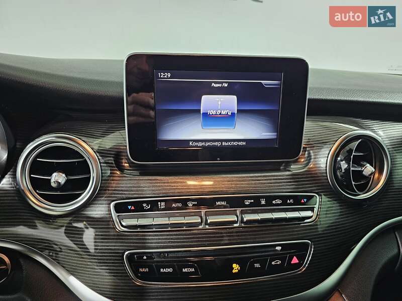 Мінівен Mercedes-Benz V-Class 2022 в Києві