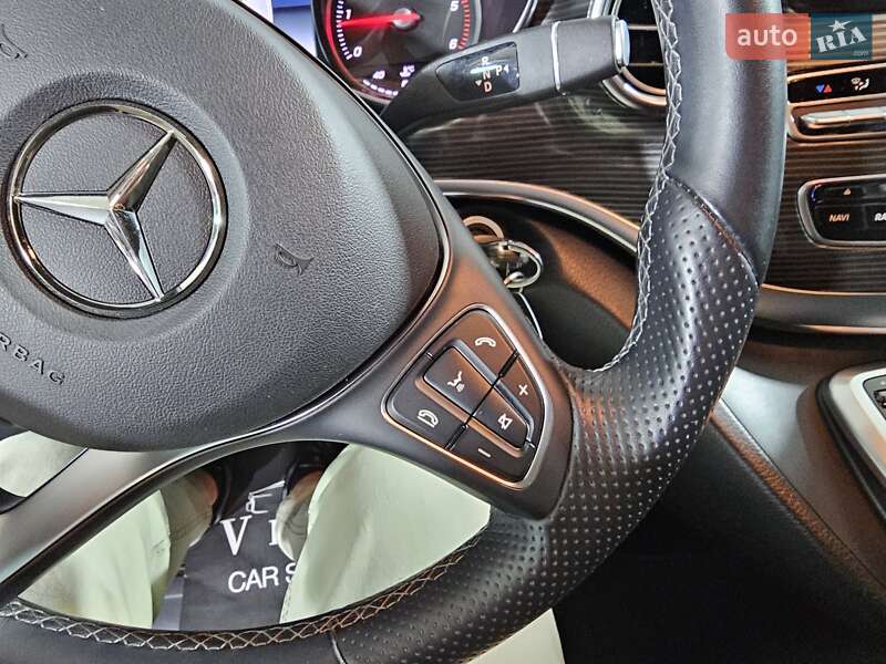 Мінівен Mercedes-Benz V-Class 2022 в Києві