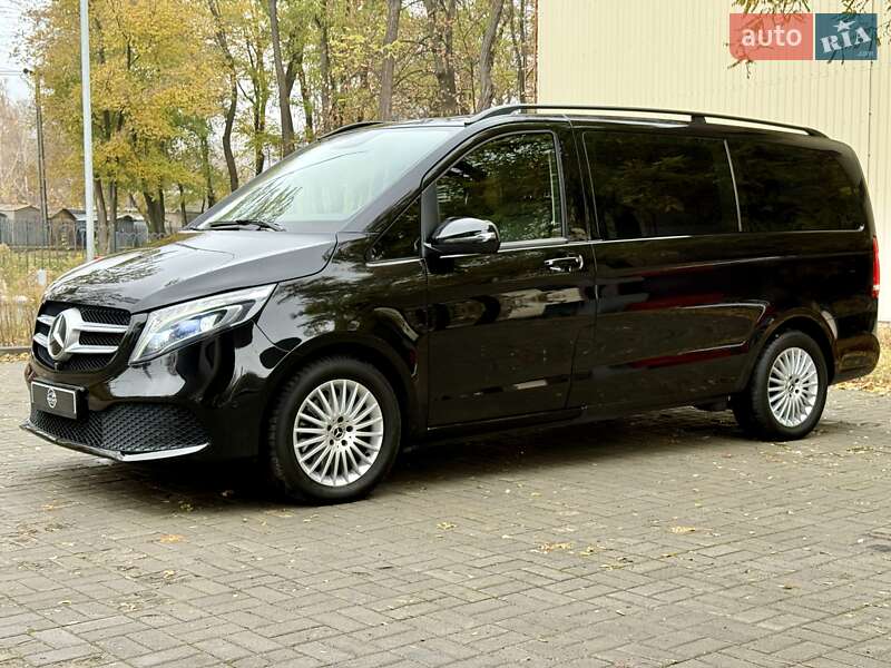 Мінівен Mercedes-Benz V-Class 2020 в Дніпрі