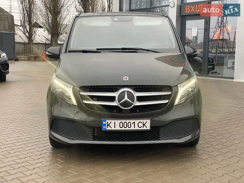 Мінівен Mercedes-Benz V-Class 2023 в Києві