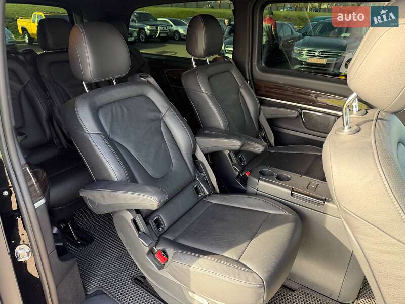 Минивэн Mercedes-Benz V-Class 2021 в Кривом Роге
