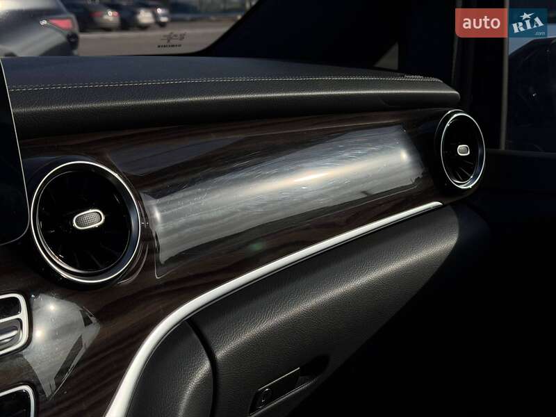 Минивэн Mercedes-Benz V-Class 2021 в Кривом Роге