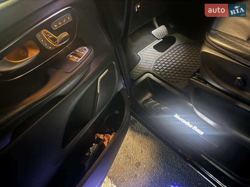 Минивэн Mercedes-Benz V-Class 2016 в Одессе