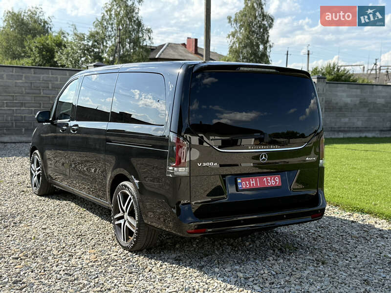 Мінівен Mercedes-Benz V-Class 2022 в Коломиї