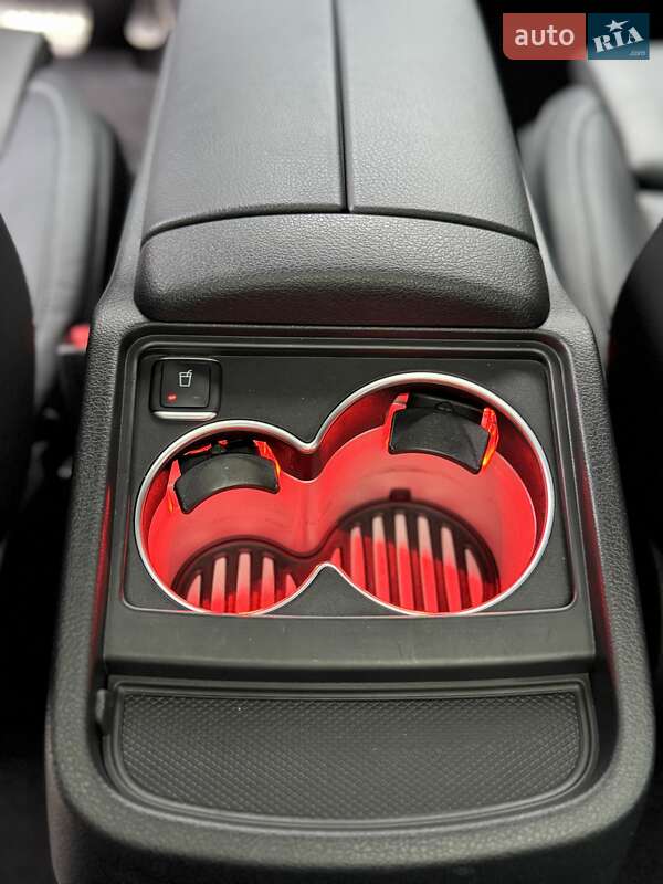 Минивэн Mercedes-Benz V-Class 2022 в Киеве