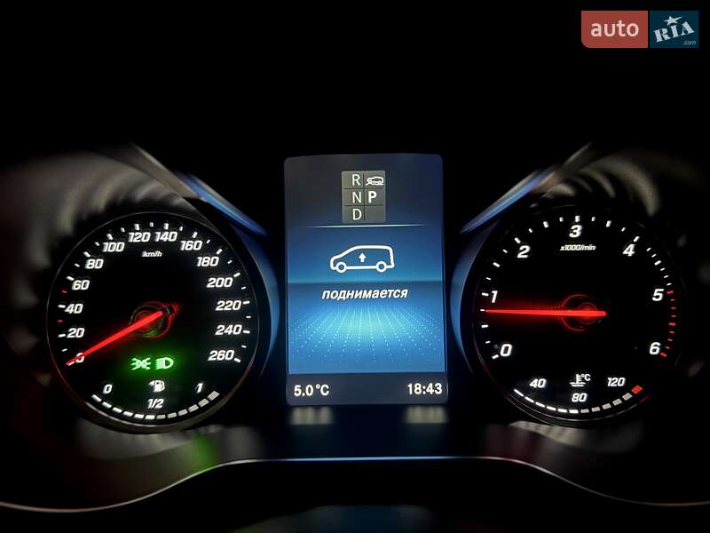 Минивэн Mercedes-Benz V-Class 2022 в Киеве