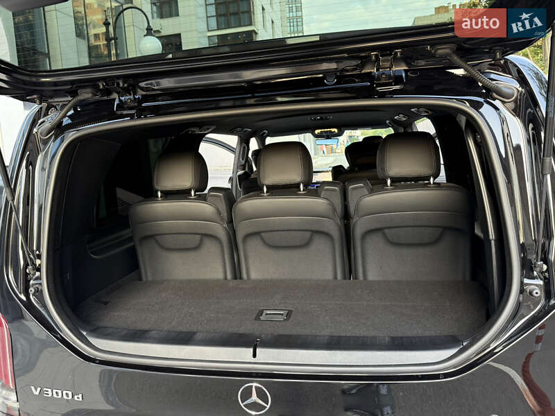 Мінівен Mercedes-Benz V-Class 2025 в Києві
