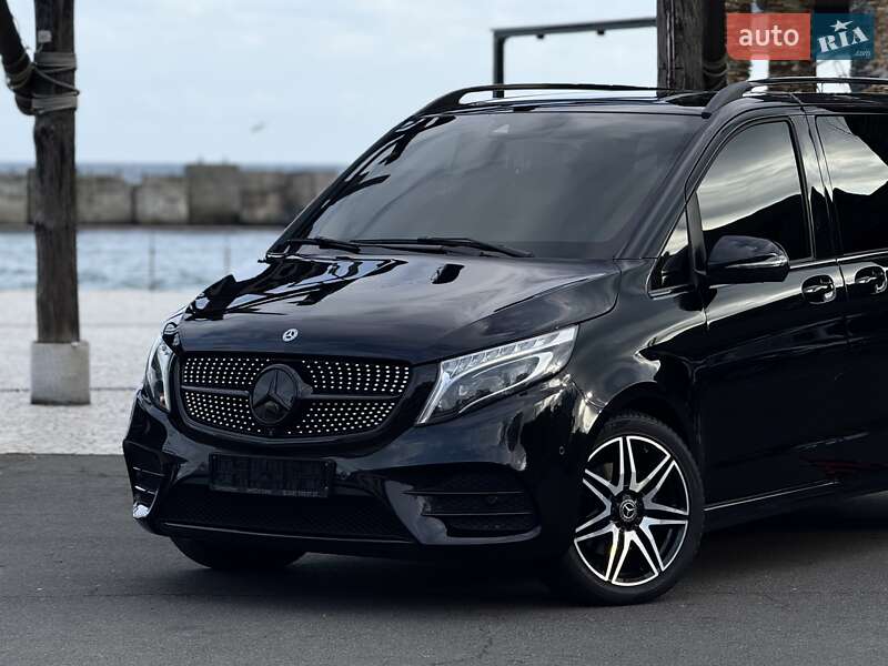 Мінівен Mercedes-Benz V-Class 2020 в Одесі