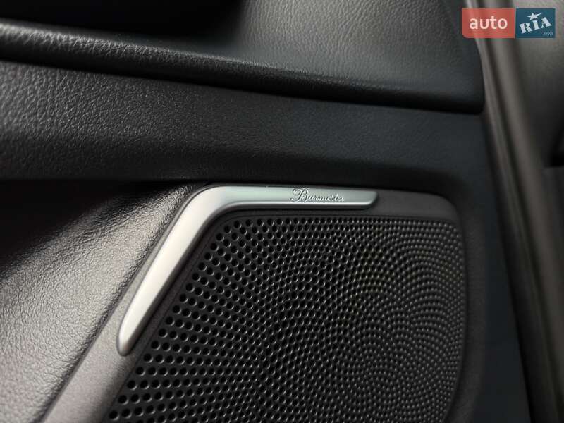 Мінівен Mercedes-Benz V-Class 2020 в Одесі