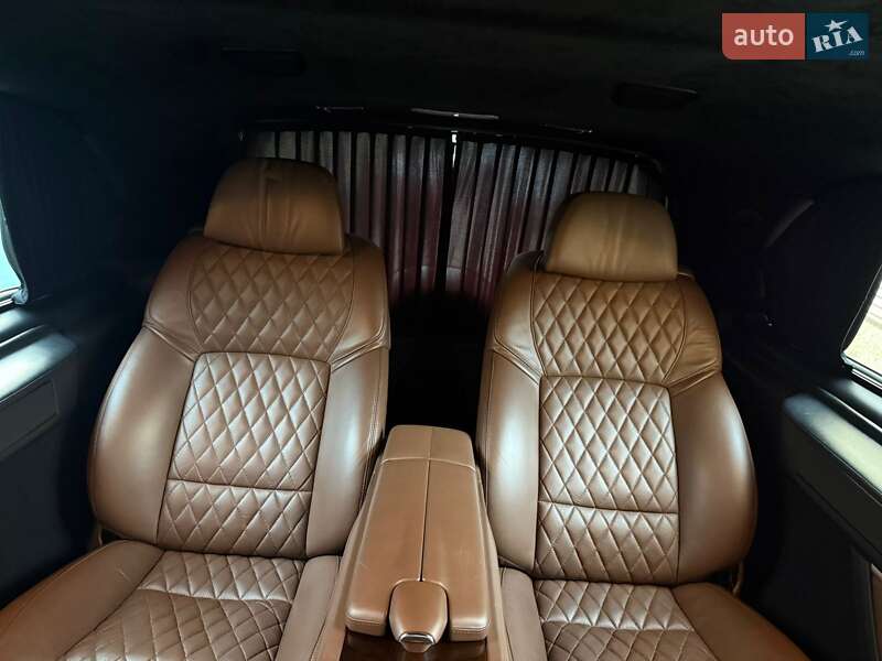 Минивэн Mercedes-Benz V-Class 2015 в Киеве