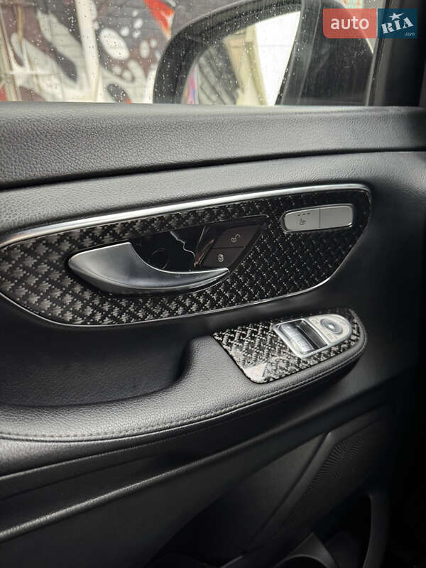 Минивэн Mercedes-Benz V-Class 2014 в Киеве