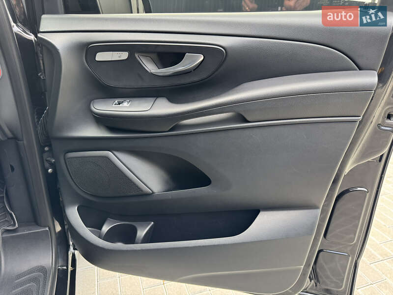 Минивэн Mercedes-Benz V-Class 2016 в Мукачево фото 62 Минивэн Mercedes-Benz V-Class 2016 в Мукачево