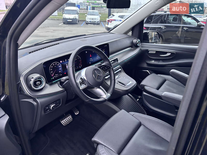 Минивэн Mercedes-Benz V-Class 2024 в Львове фото 6 Минивэн Mercedes-Benz V-Class 2024 в Львове
