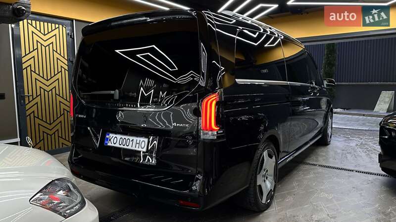 Мінівен Mercedes-Benz V-Class 2025 в Ужгороді