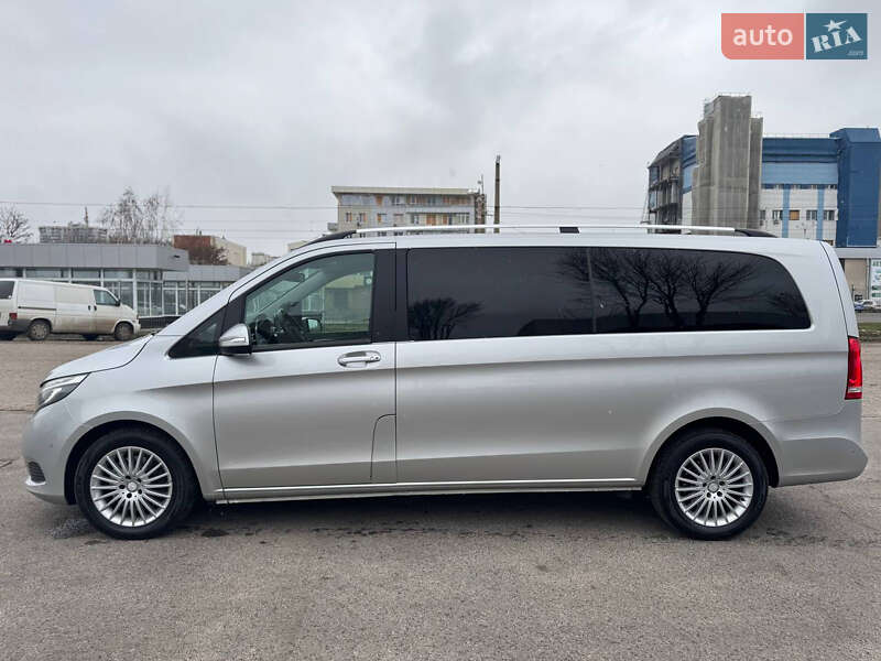 Мінівен Mercedes-Benz V-Class 2016 в Харкові