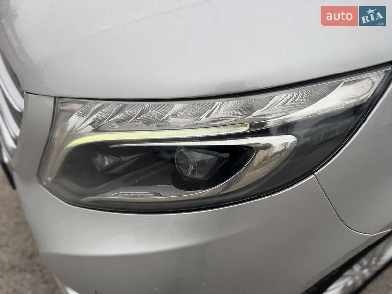 Мінівен Mercedes-Benz V-Class 2016 в Харкові