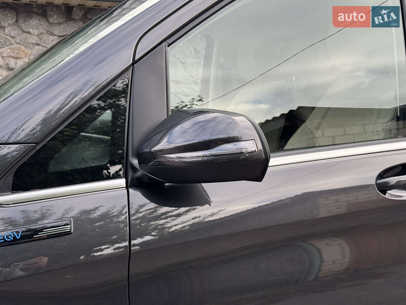 Минивэн Mercedes-Benz V-Class 2021 в Киеве фото 14 Минивэн Mercedes-Benz V-Class 2021 в Киеве