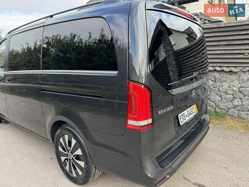 Минивэн Mercedes-Benz V-Class 2021 в Киеве фото 17 Минивэн Mercedes-Benz V-Class 2021 в Киеве