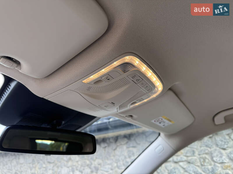 Минивэн Mercedes-Benz V-Class 2021 в Киеве фото 32 Минивэн Mercedes-Benz V-Class 2021 в Киеве