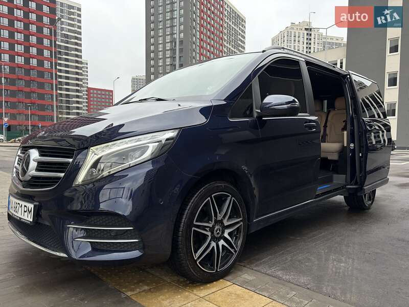 Минивэн Mercedes-Benz V-Class 2018 в Киеве фото 4 Минивэн Mercedes-Benz V-Class 2018 в Киеве