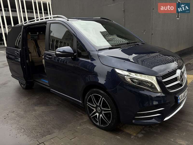 Минивэн Mercedes-Benz V-Class 2018 в Киеве фото 8 Минивэн Mercedes-Benz V-Class 2018 в Киеве