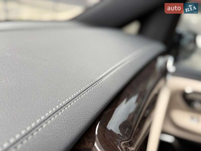 Минивэн Mercedes-Benz V-Class 2018 в Киеве фото 57 Минивэн Mercedes-Benz V-Class 2018 в Киеве