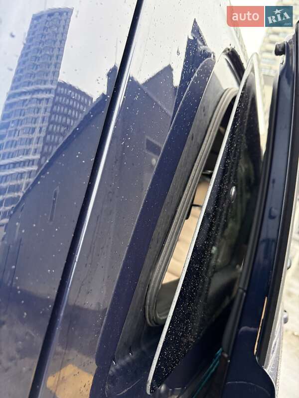 Минивэн Mercedes-Benz V-Class 2018 в Киеве фото 122 Минивэн Mercedes-Benz V-Class 2018 в Киеве