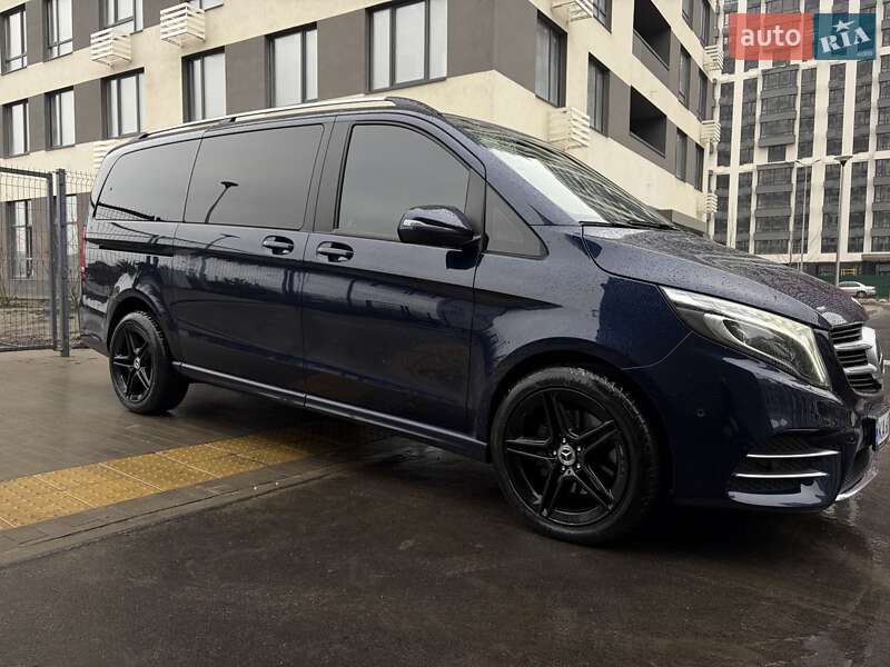 Минивэн Mercedes-Benz V-Class 2018 в Киеве фото 157 Минивэн Mercedes-Benz V-Class 2018 в Киеве