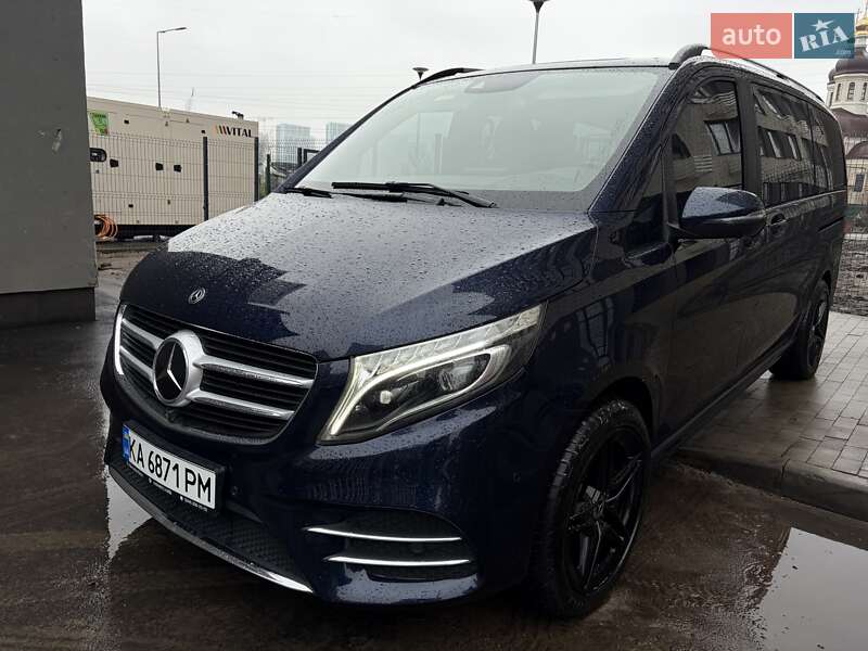 Минивэн Mercedes-Benz V-Class 2018 в Киеве фото 164 Минивэн Mercedes-Benz V-Class 2018 в Киеве