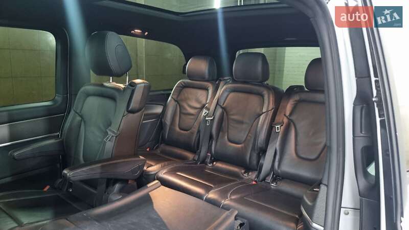 Минивэн Mercedes-Benz V-Class 2019 в Черновцах