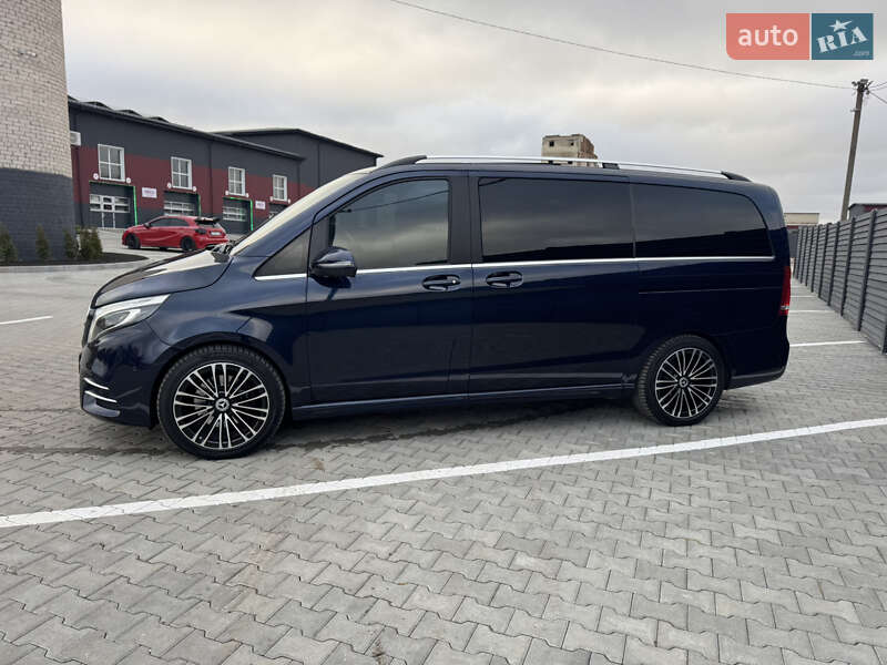 Мінівен Mercedes-Benz V-Class 2020 в Рівному фото 26 Мінівен Mercedes-Benz V-Class 2020 в Рівному