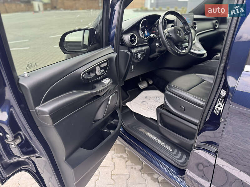 Мінівен Mercedes-Benz V-Class 2020 в Рівному фото 64 Мінівен Mercedes-Benz V-Class 2020 в Рівному