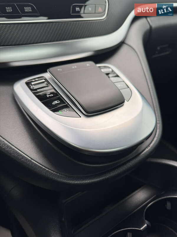 Мінівен Mercedes-Benz V-Class 2020 в Рівному фото 87 Мінівен Mercedes-Benz V-Class 2020 в Рівному