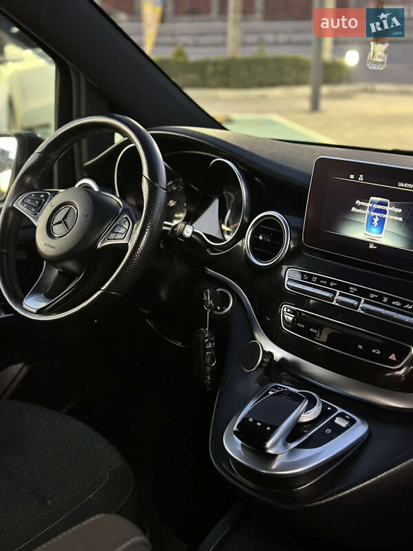 Мінівен Mercedes-Benz V-Class 2018 в Вінниці