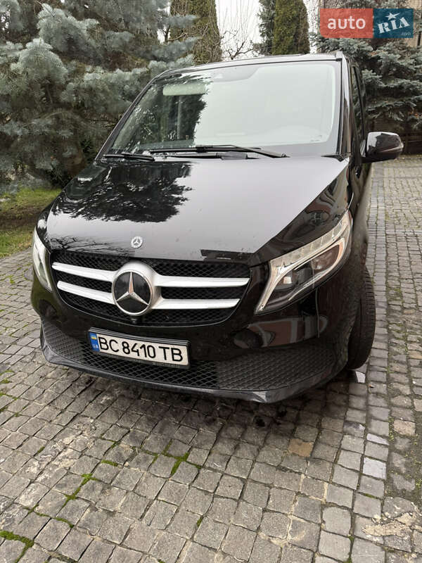 Mercedes-Benz V-Class 2021